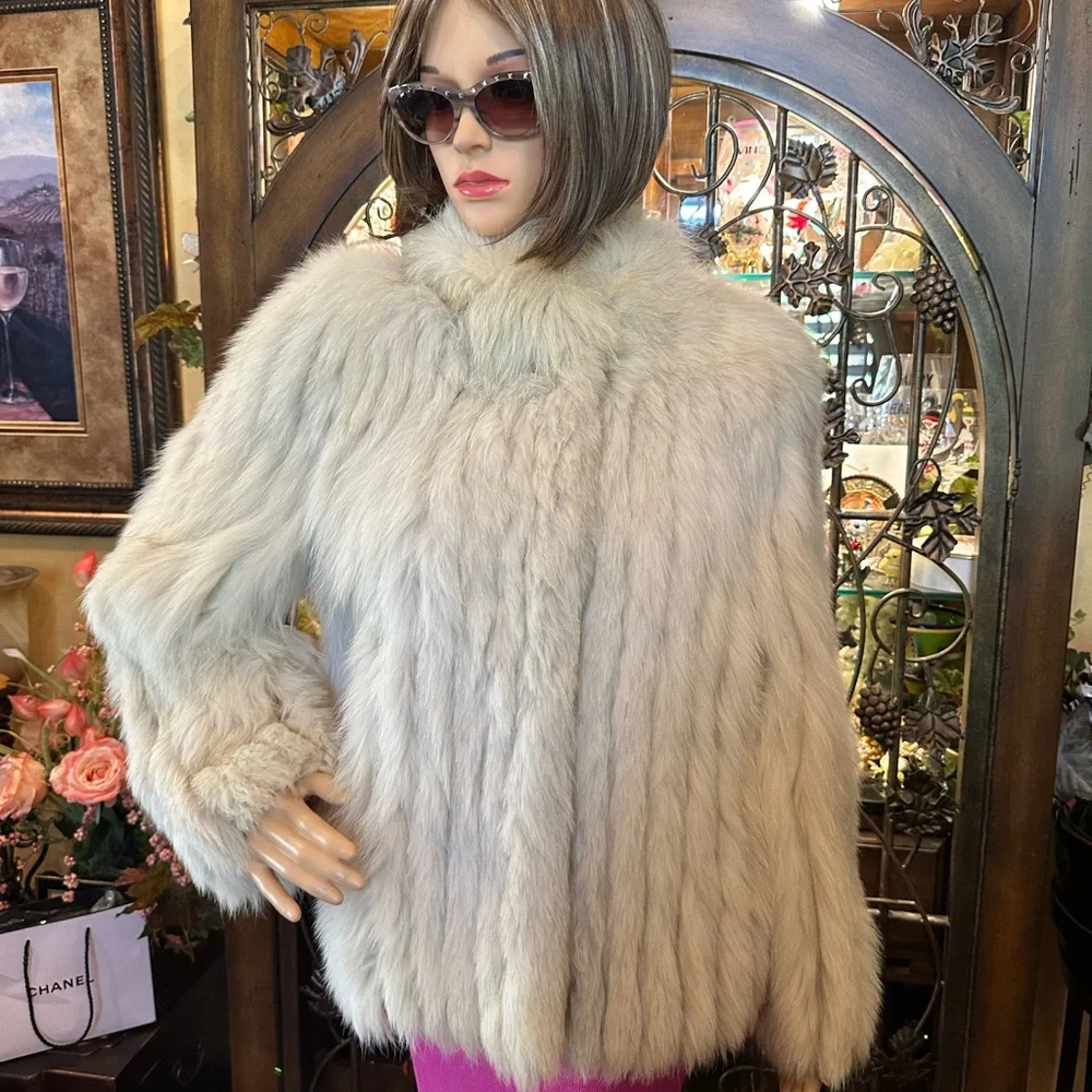 Saga Fox Vintage Coat - Picture 5 of 16